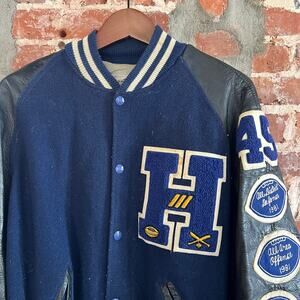 VTG Men's Varsity Bulldog Jacket with Patches L 24x26